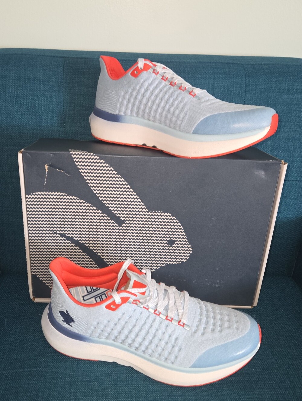 NIB Rabbit Men's Dream Chaser Running Shoes 11 Crystal Blue Orange